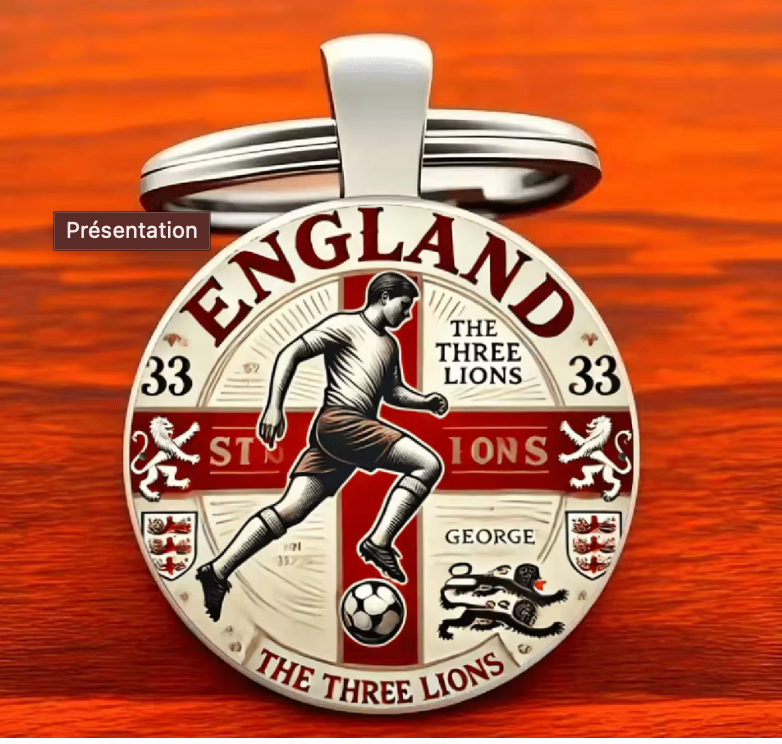 England Three Lions Football Keychain – Vintage Crest Design