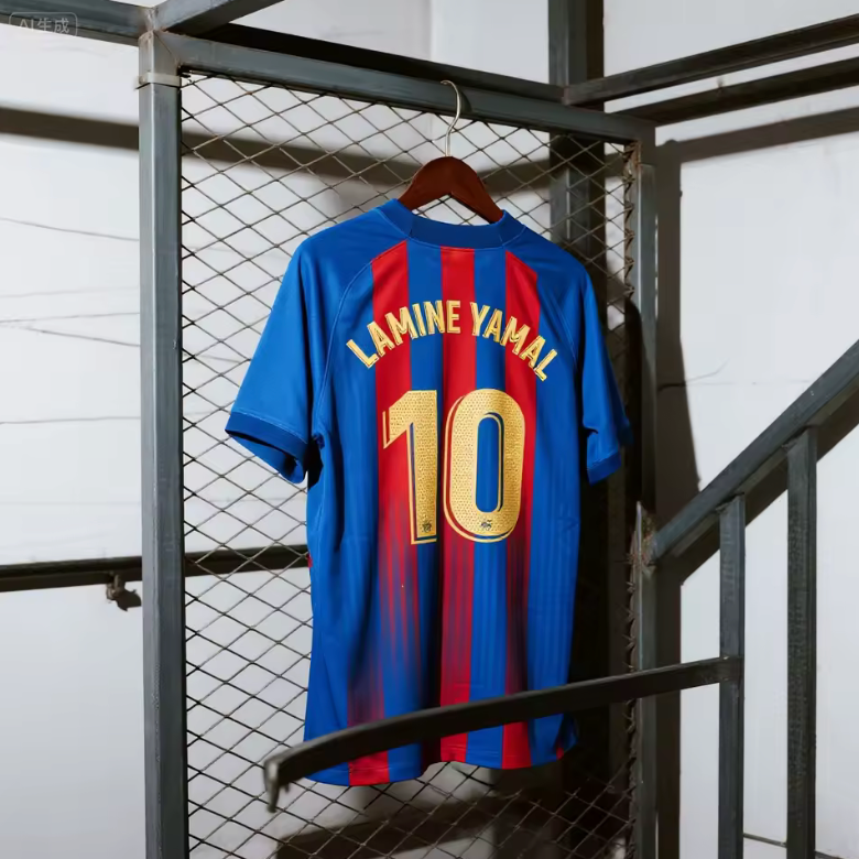 Lamine Yamal Barcelone Jersey