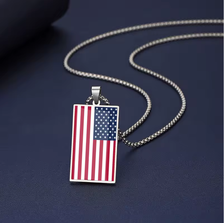 USA Flag Pendant Necklace – Stainless Steel American Flag Chain